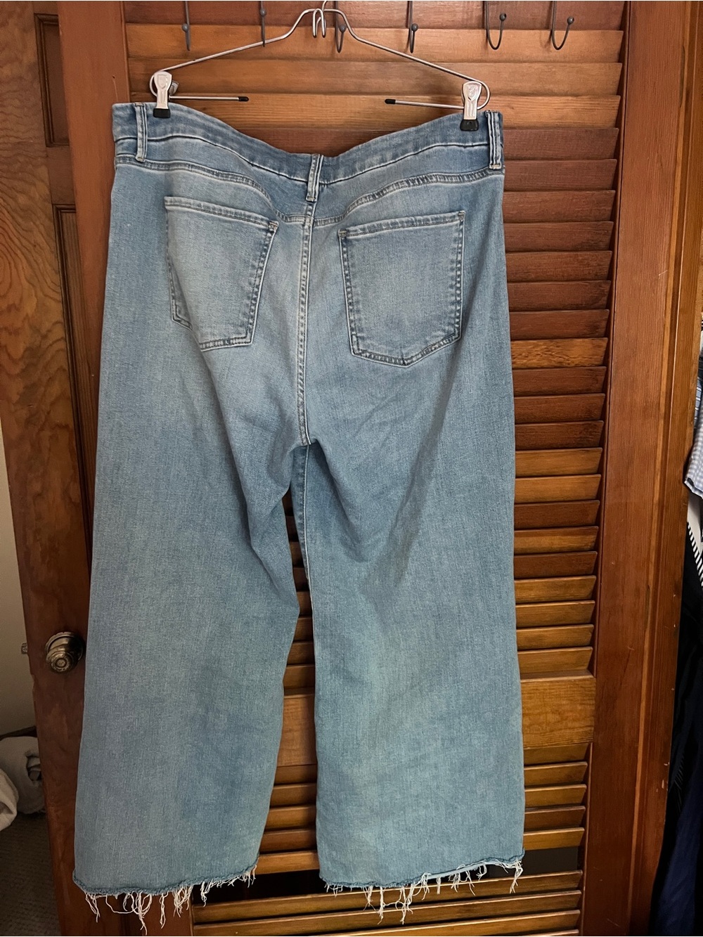 Kut from the Kloth Light Blue Straight Jeans